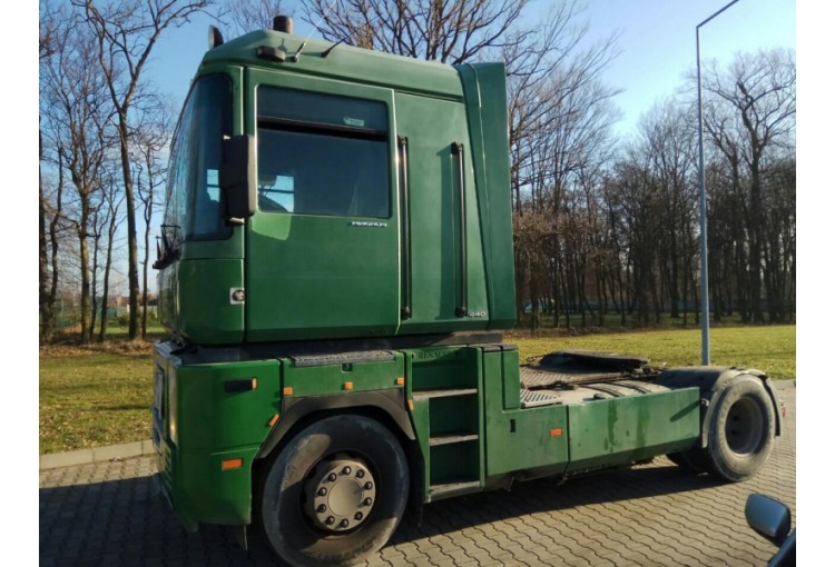 Renault Magnum 2004 года 