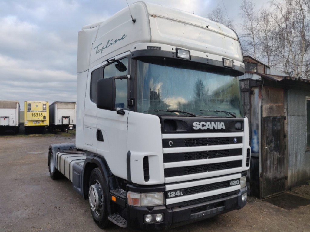 Scania 124L  2002года 