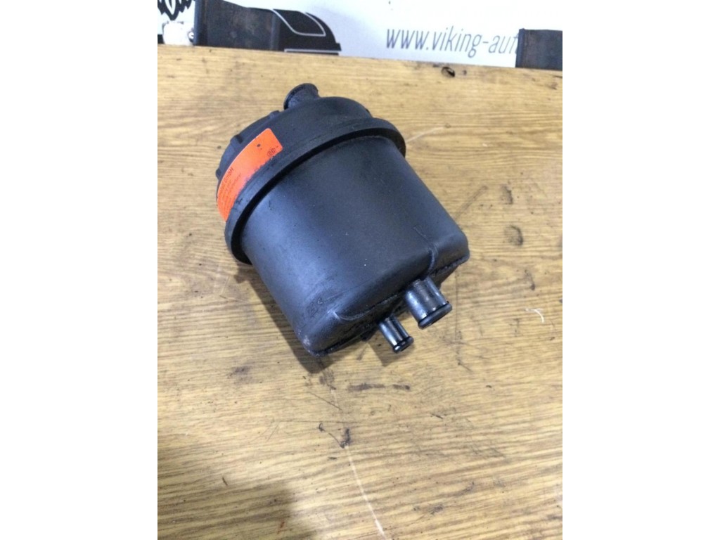 Бачок гидроусилителя Renault Magnum DXI 2006-2013 2010