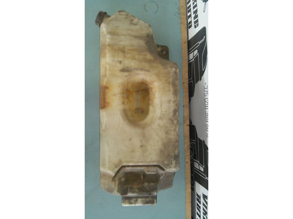 Бачок омывателя лобового стекла Renault Magnum Mack 2001-2005 2003