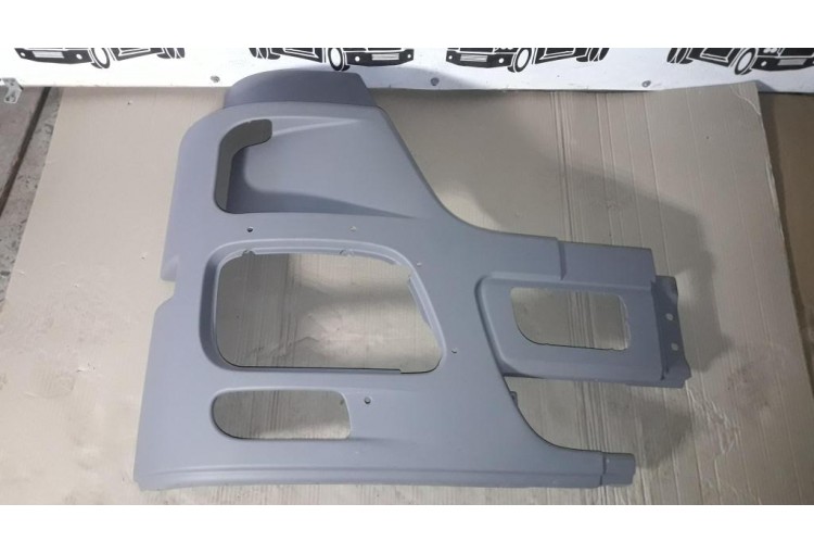 Бампер правый на Mercedes