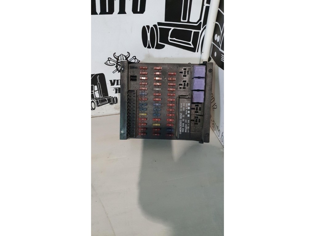 Блок предохранителей Mercedes Atego (2) 2004-2006 2006