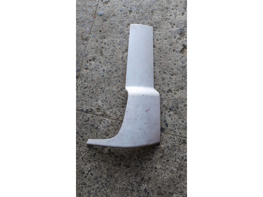 Дефлектор кабины левый Mercedes Axor 2001-2005 2004