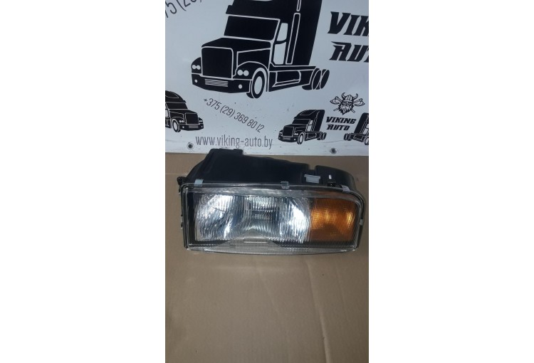 Фара головного света правая на Mercedes