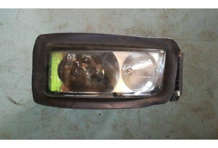 Фара левая MAN TGA 2000-2008 2004