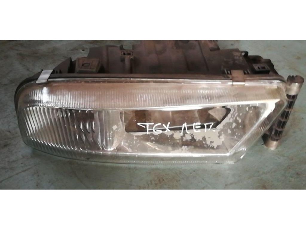Фара противотуманная левая MAN TGX 2007-2011 2009