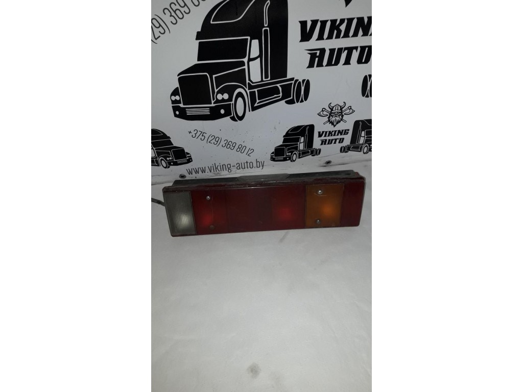 Фонарь задний левый Renault Magnum Mack 2001-2005 2003