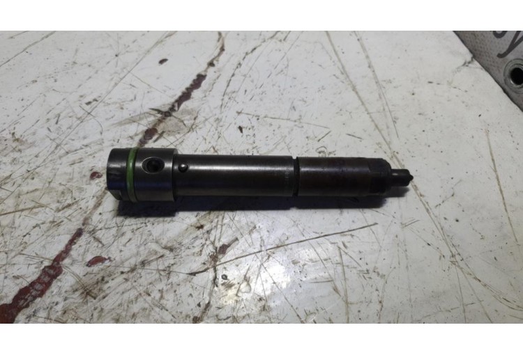 Форсунка дизельная механическая Renault Magnum Mack 2001-2005 2004