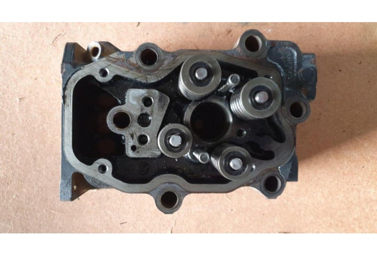 Головка блока цилиндров Scania 5 Serie(R) 2005-2009 2006