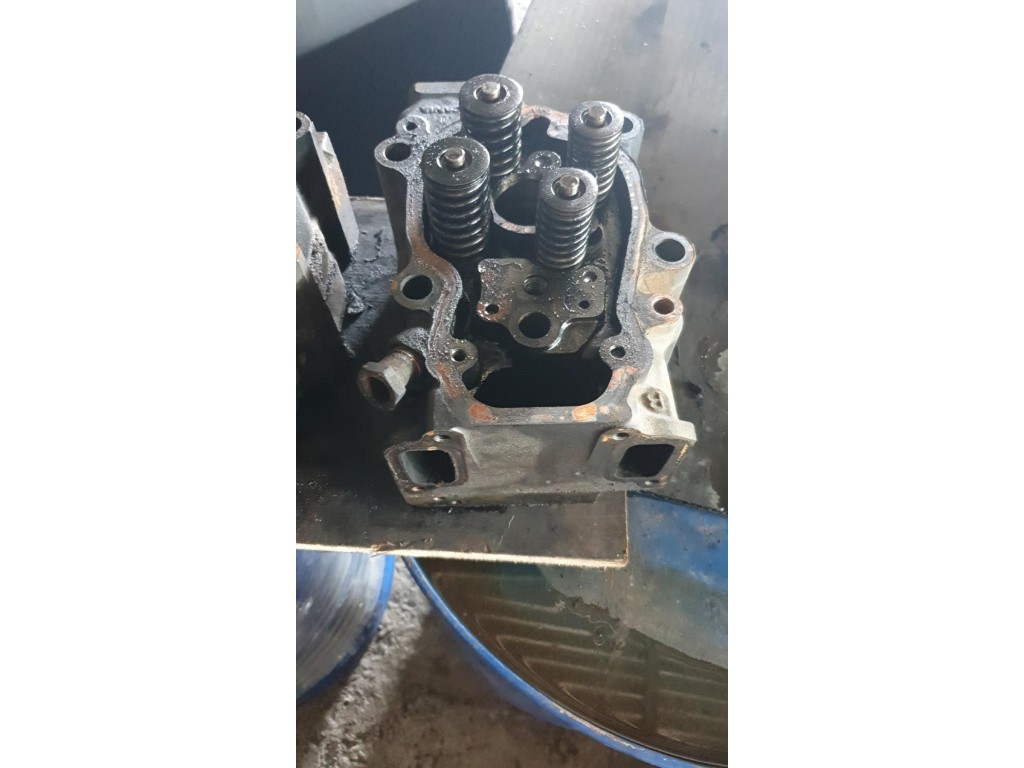 Головка блока цилиндров Scania 5 Serie(R) 2009-2013 2011