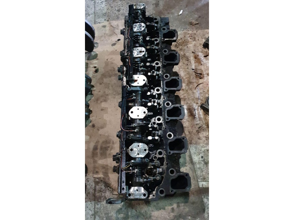 Головка блока цилиндров Volvo FL 2009