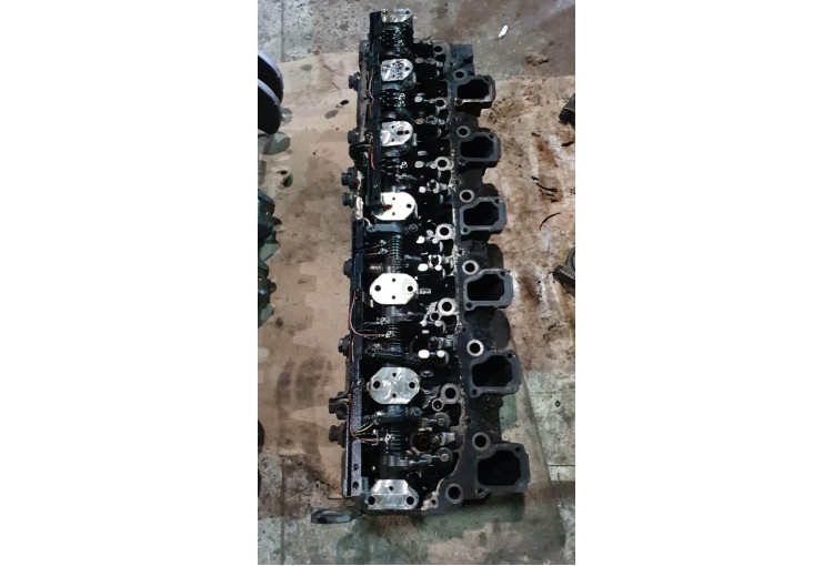 Головка блока цилиндров Volvo FL 2009