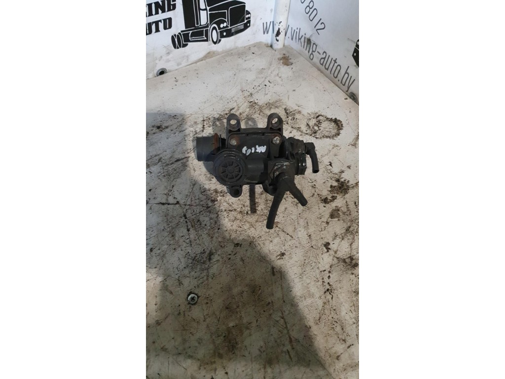 Клапан пневматический Mercedes Axor 2006-настоящее время 2011