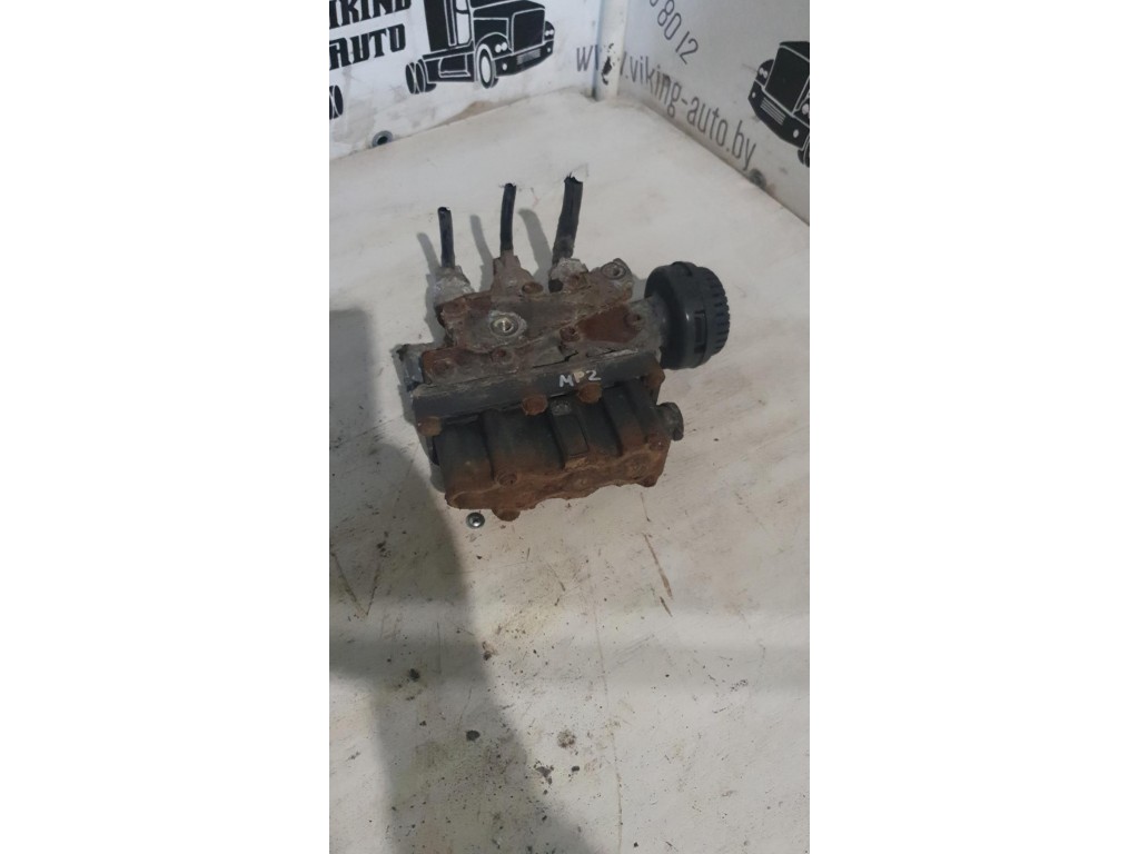 Клапан подвески электромагнитный Mercedes Actros MP2 2002-2008 2008