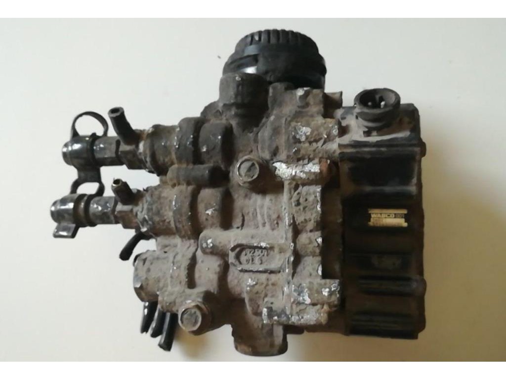 Клапан подвески электромагнитный Scania 4 Serie (124) 1995-2005 2001