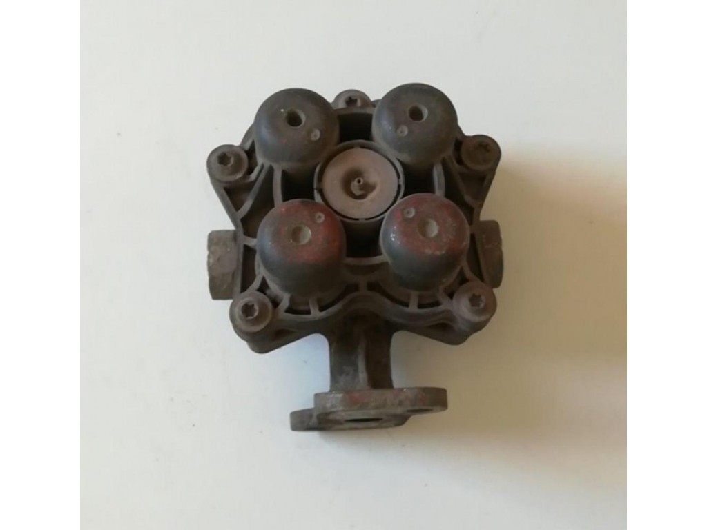 Клапан защитный 4-х контурный Iveco EuroCargo(2) 2001-2008 2004