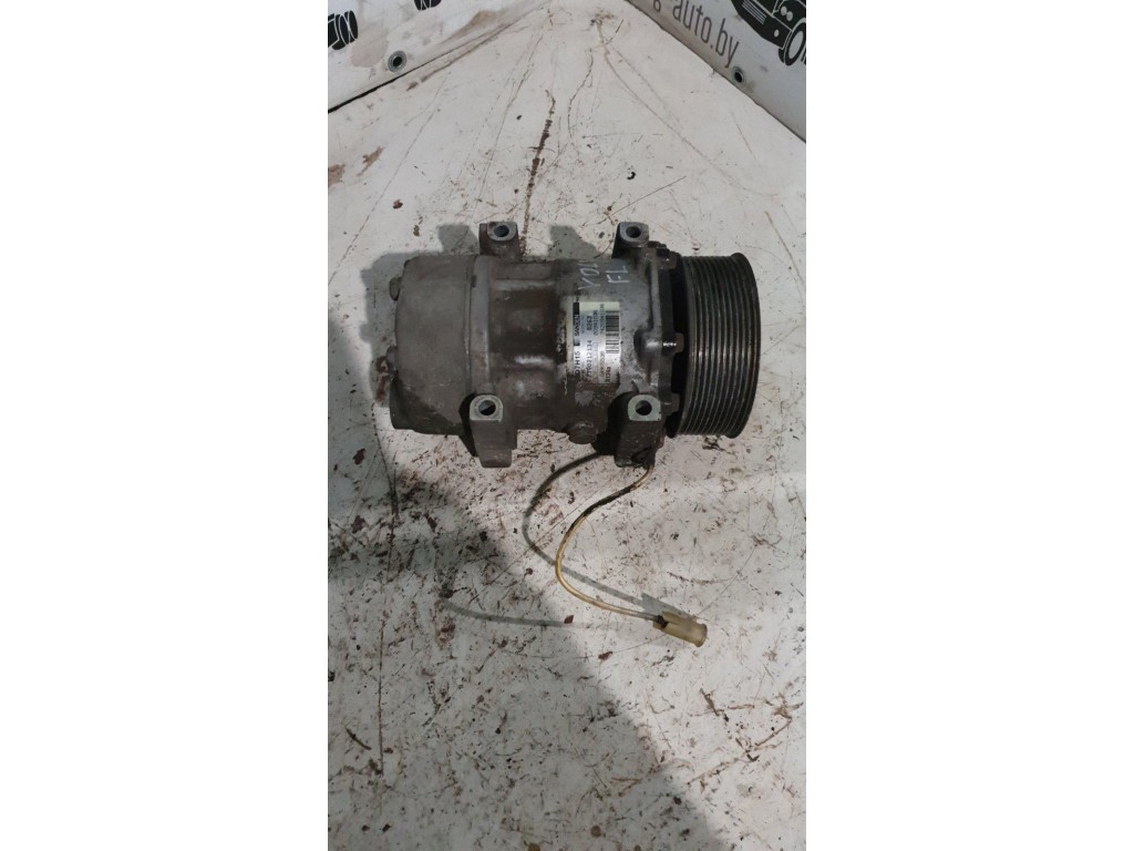 Компрессор системы кондиционирования Volvo FL 2009
