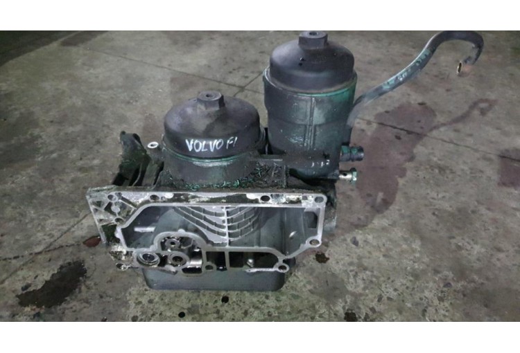 Корпус масляного фильтра Volvo FL 2009