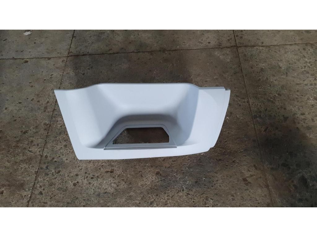 Корпус подножки левый DAF XF 105 2005-2013 2008