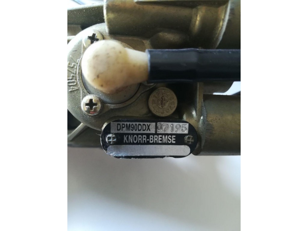 Кран ручника DAF XF 105 2005-2013 2009