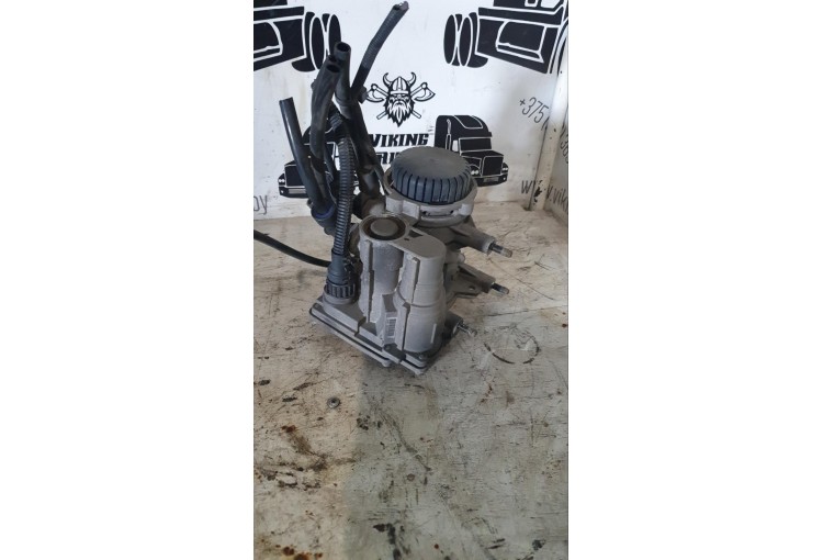 Кран управления тормозами прицепа MAN TGA 2000-2008 2008