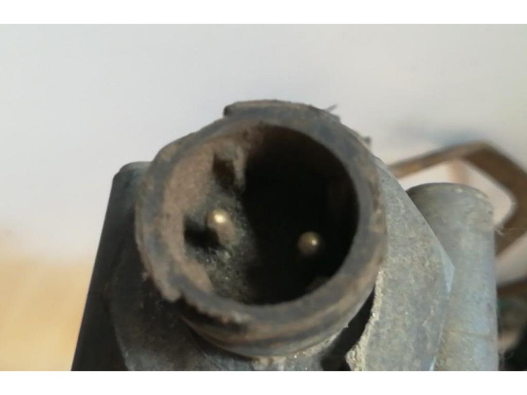 Кран уровня пола Mercedes Actros MP1 1996-2002 2001