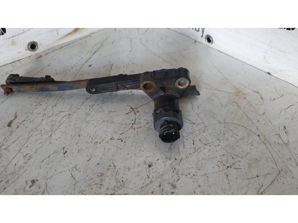 Кран уровня пола DAF XF 105 2005-2013 2008