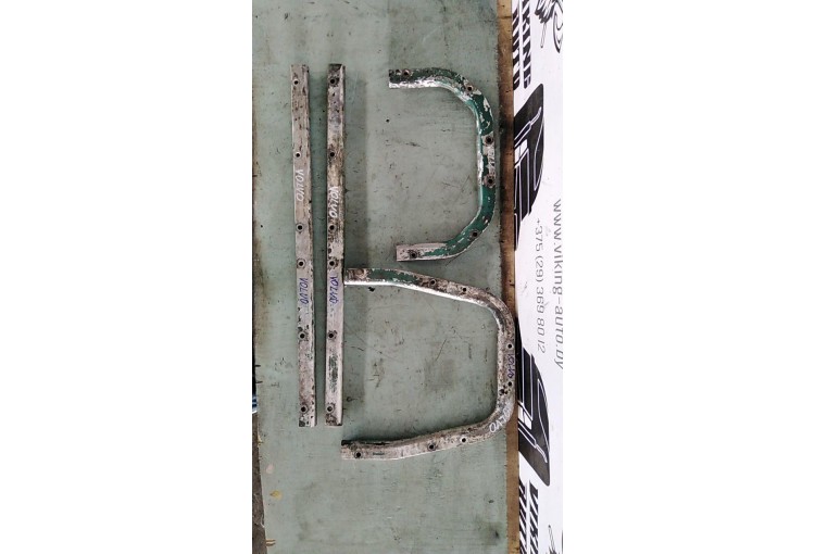 Крепление поддона Volvo FH(12) 1998-2002 2001