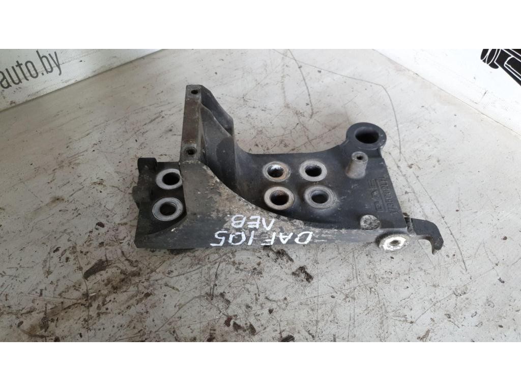 Кронштейн амортизатора кабины DAF XF 105 2005-2013 2008