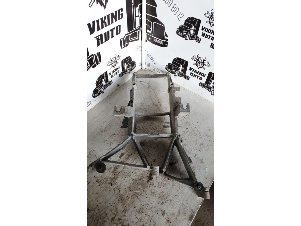 Кронштейн фар левый(паук) DAF XF 105 2005-2013 2008