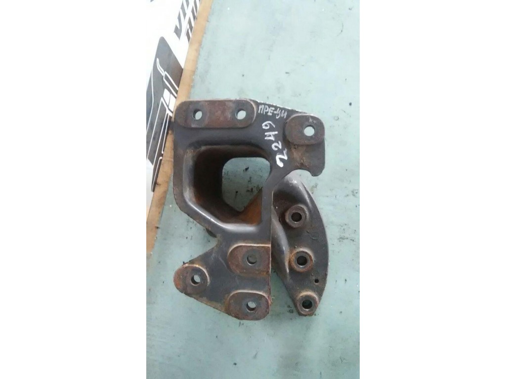 Кронштейн гидроусилителя Renault Premium DXI 2006-2013 2011