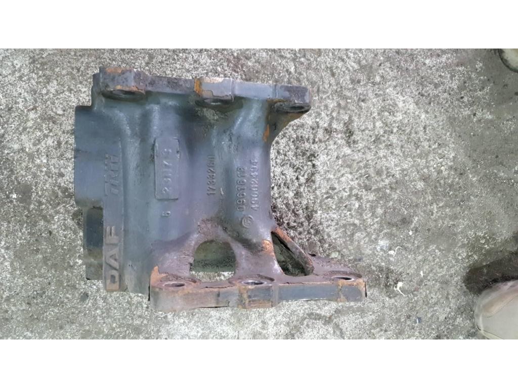 Кронштейн гидроусилителя DAF XF 105 2005-2013 2008