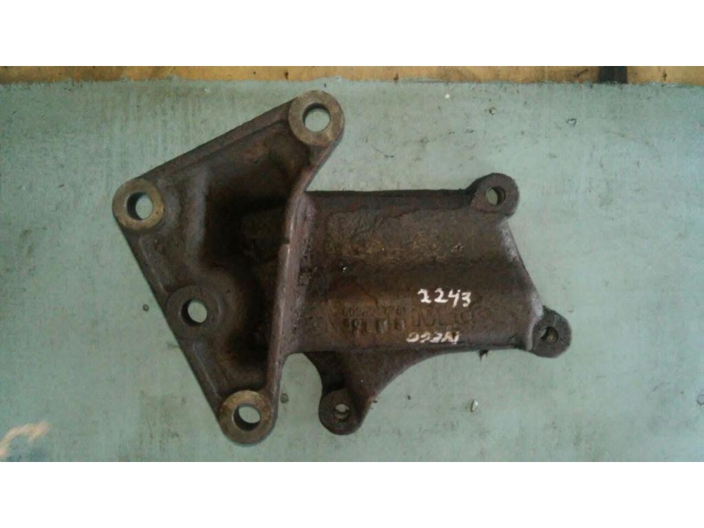 Кронштейн гидроусилителя Iveco EuroCargo(2) 2001-2008 2001