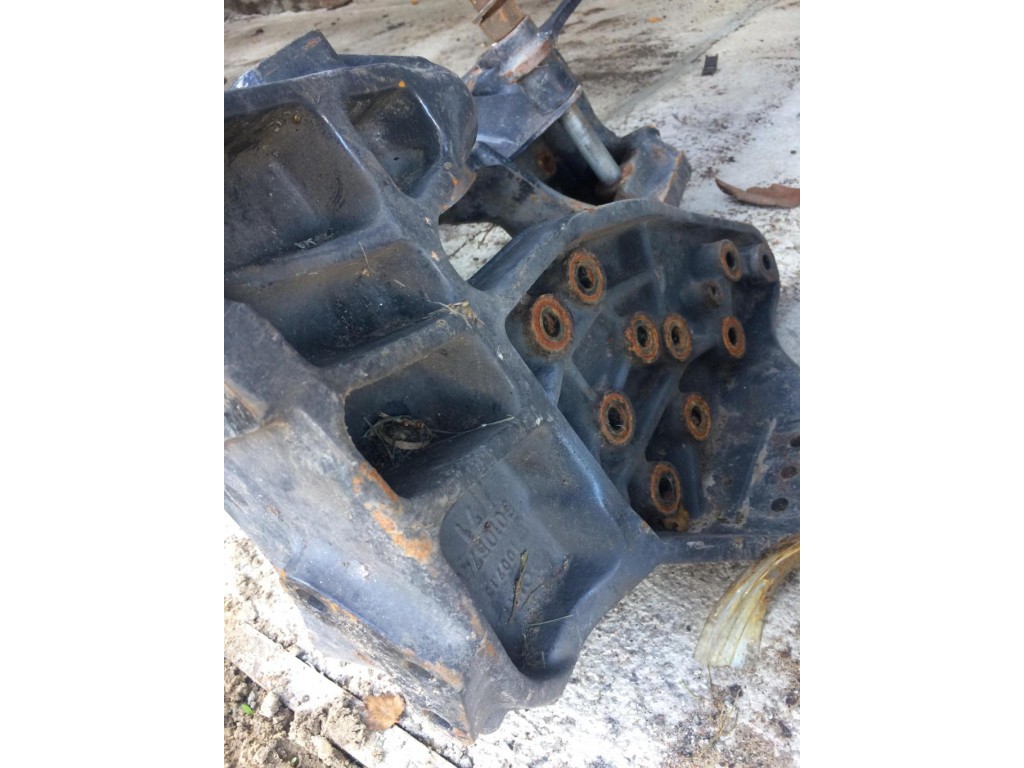 Кронштейн крепления кабины Renault Premium DXI 2006-2013 2011