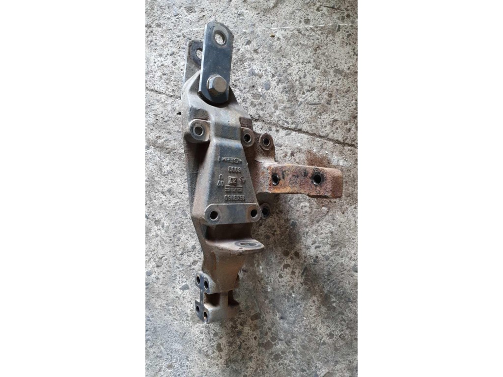 Кронштейн крепления передней рессоры DAF XF 105 2005-2013 2008