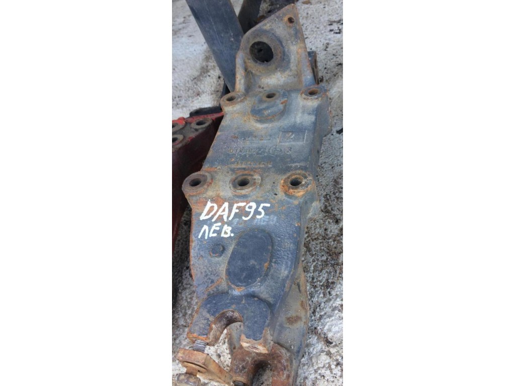 Кронштейн крепления передней рессоры DAF XF95 2002-2006 2003