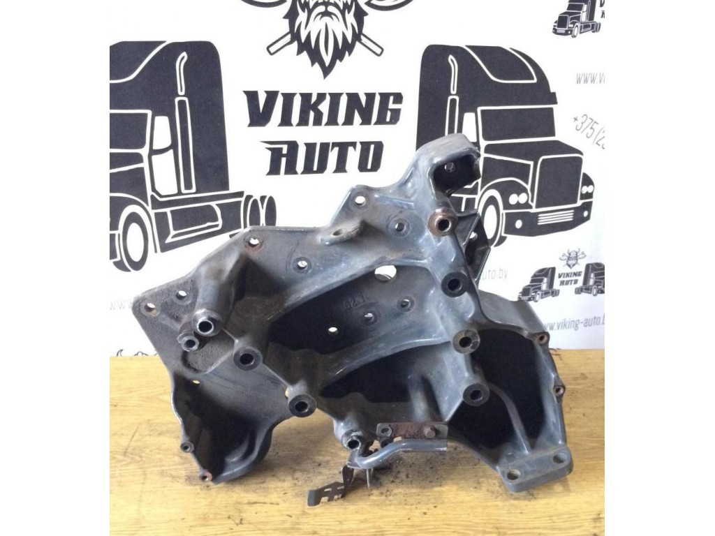 Кронштейн крепления кабины Renault Magnum DXI 2006-2013 2010