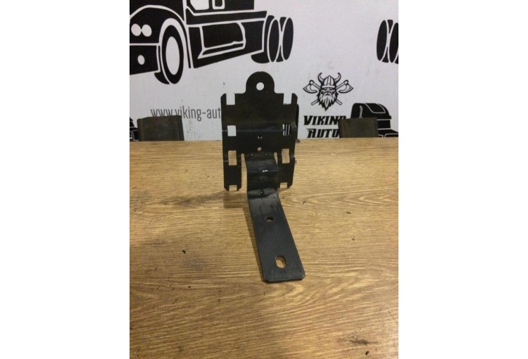 Кронштейн Renault Magnum DXI 2006-2013 2010