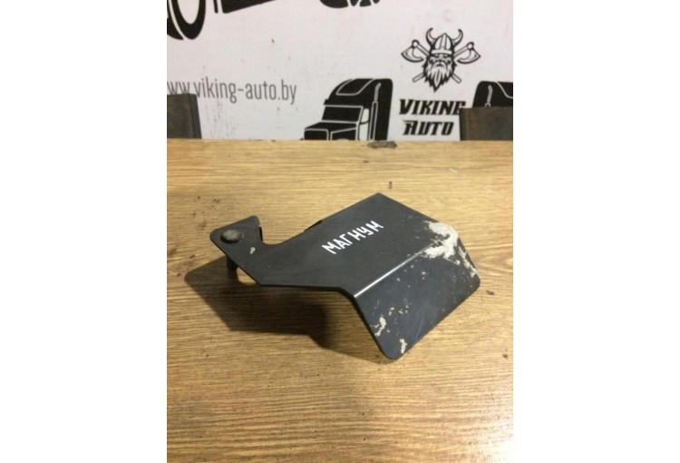 Кронштейн Renault Magnum DXI 2006-2013 2010