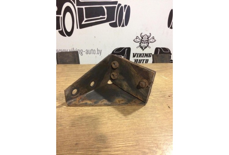 Кронштейн Renault Magnum DXI 2006-2013 2010