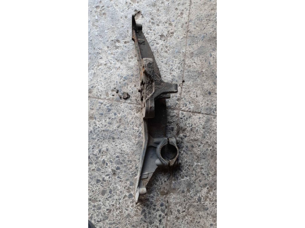 Кронштейн задней пневморессоры DAF XF 105 2005-2013 2008