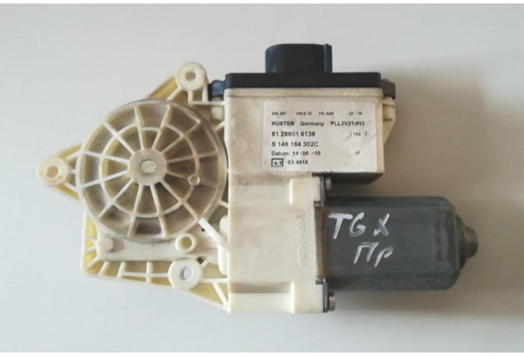 Моторчик стеклоподъемника MAN TGX 2007-2011 2009