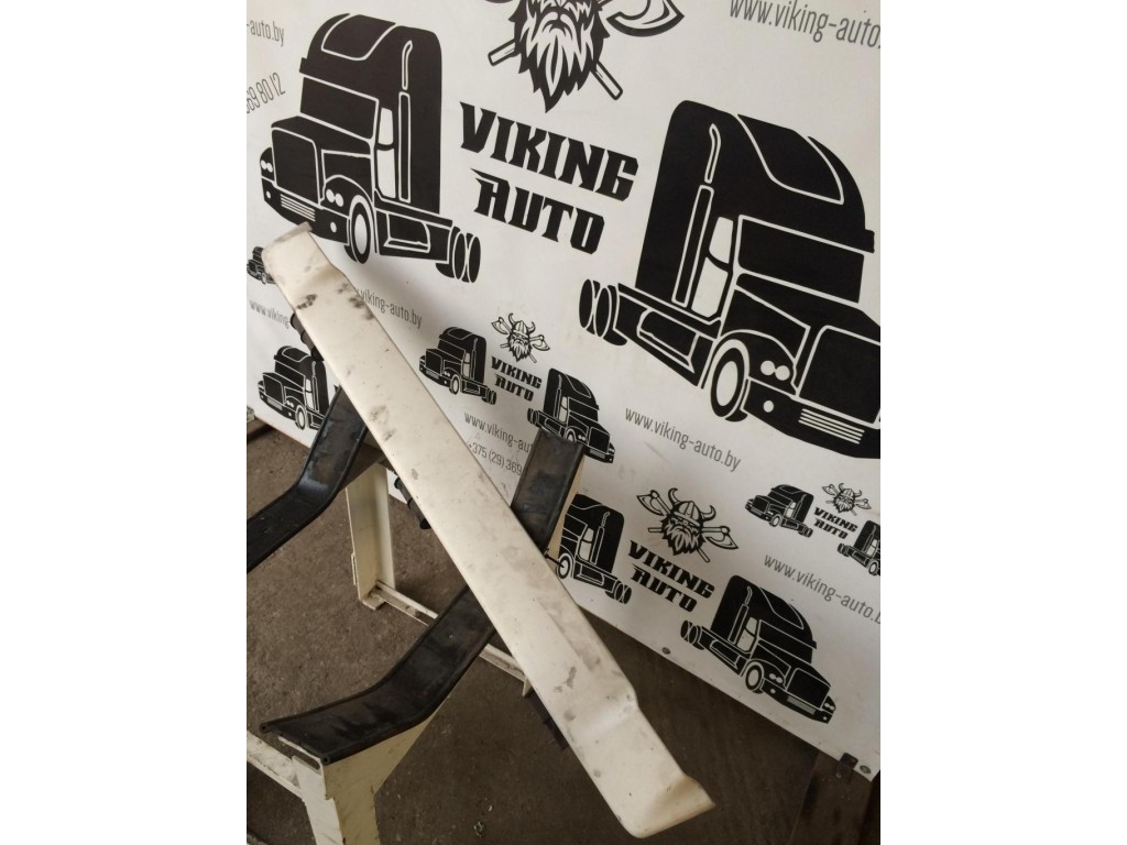 Накладка переднего бампера MAN TGA 2000-2008 2003