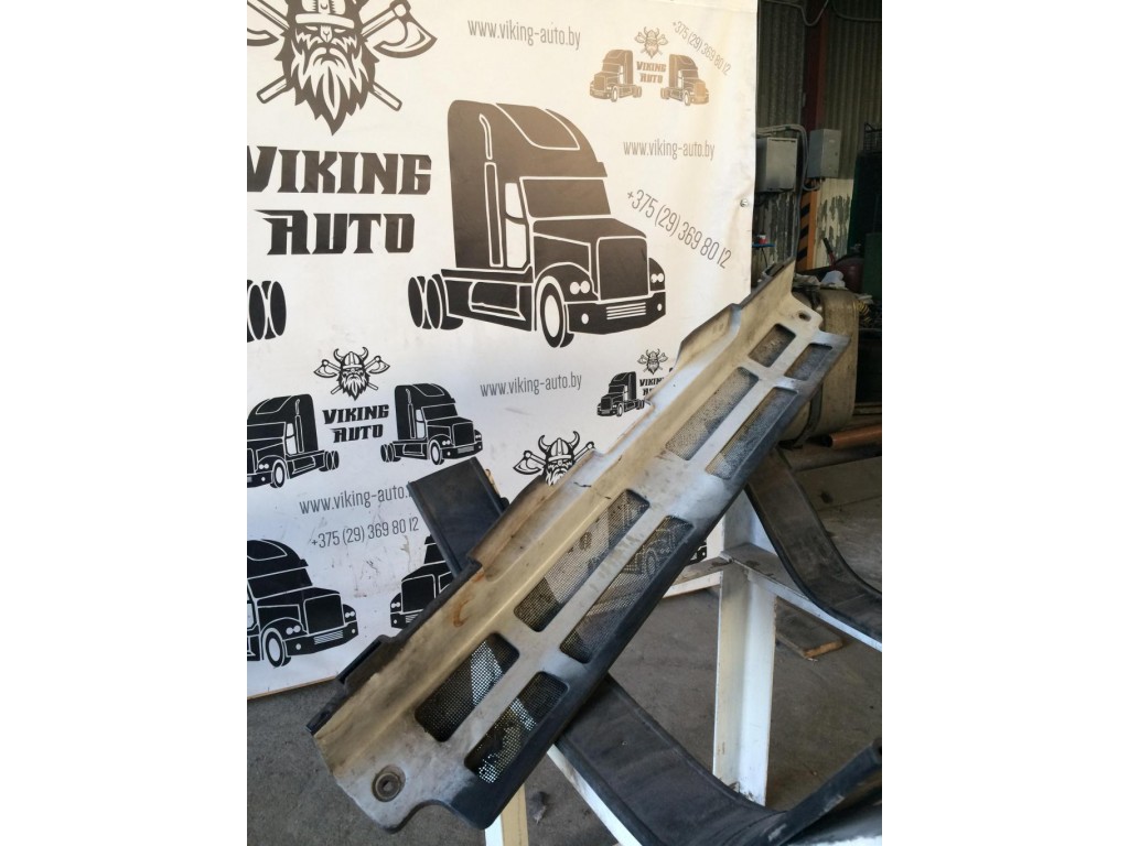 Накладка переднего бампера Mercedes Actros MP1 1996-2002 2002