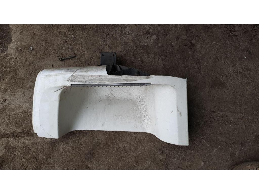 Накладка подножки правая DAF XF 105 2005-2013 2008