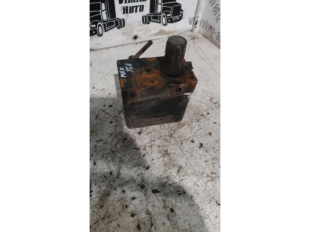 Насос подъема кабины MAN TGA 2000-2008 2004