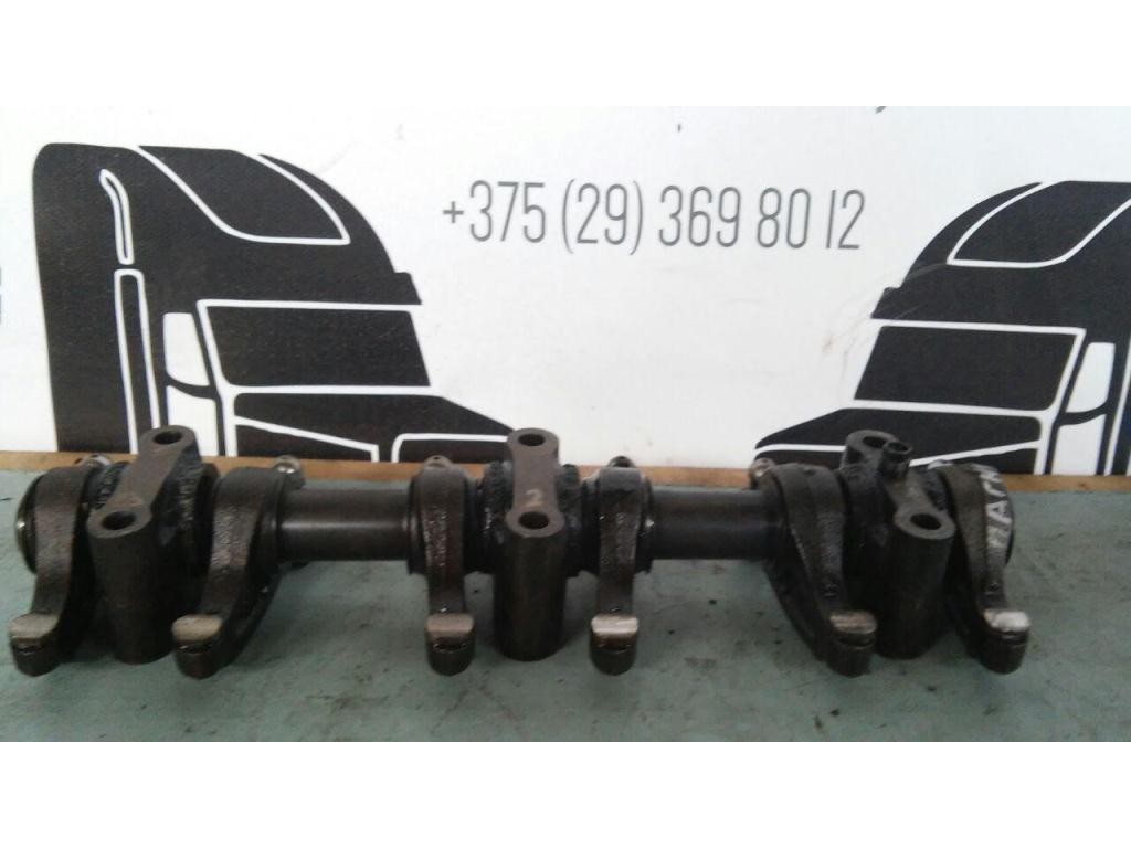 Ось коромысла (рокер) Renault Magnum Mack 2001-2005 2003