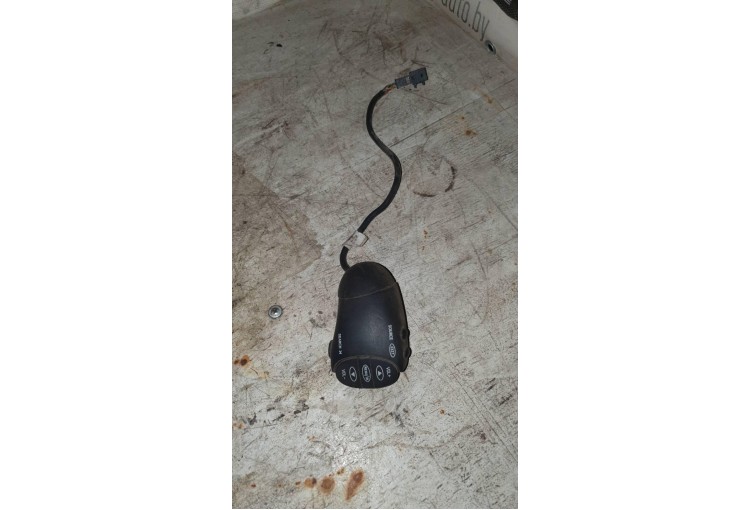 Переключатель подрулевой управления магнитолой Renault Magnum DXI 2006-2013 2008