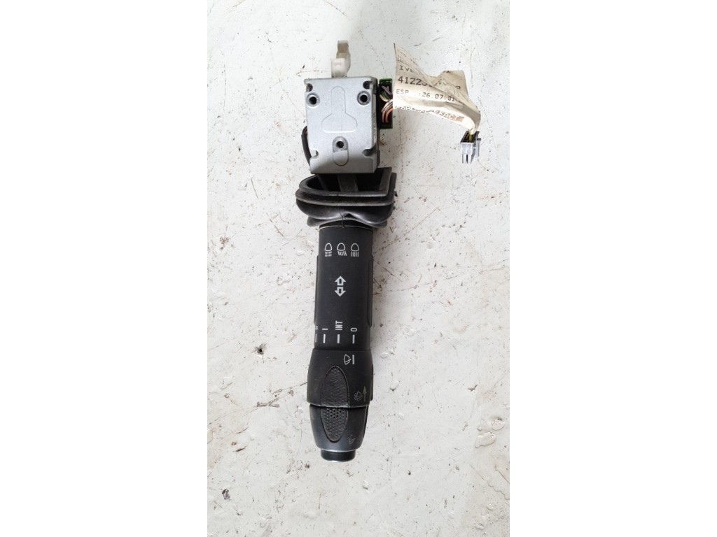 Переключатель подрулевой поворотов Iveco Stralis 2007-2011 2010