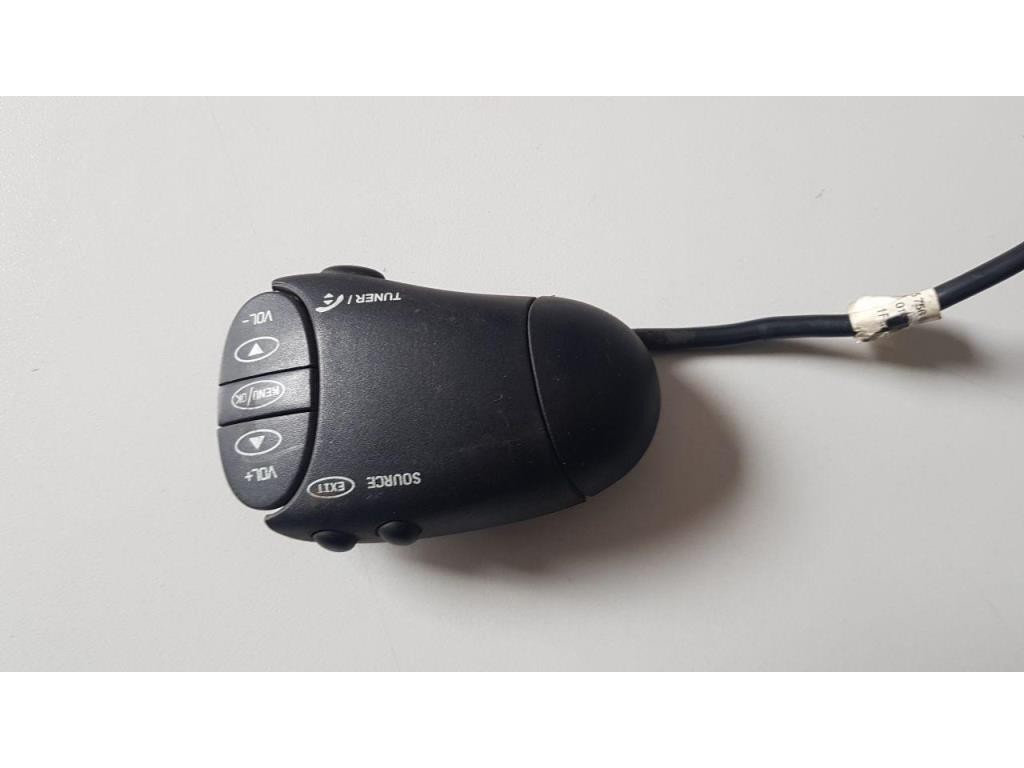 Переключатель подрулевой управления магнитолой Renault Premium DXI 2006-2013 2008